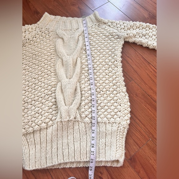 Cozy Cream Cable Knit Long Sweater. Handmade - Picture 11 of 12